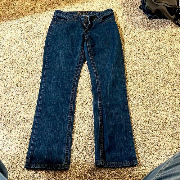 Kimes Ranch Denim - Kimes Ranch women’s jeans. Style Betty. Size 8/32